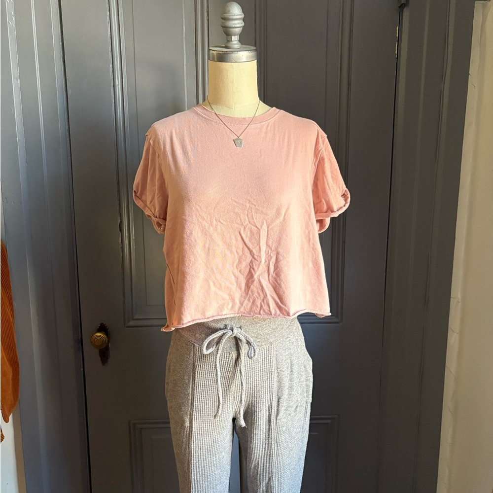 Free People pink cropped tee